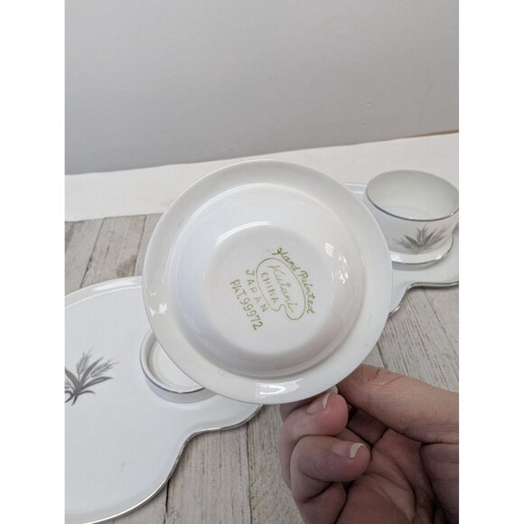 Vintage Kutani Set 2 Snack Plates with Cups White & Silver Gray Bursts Japan - Picture 6 of 13